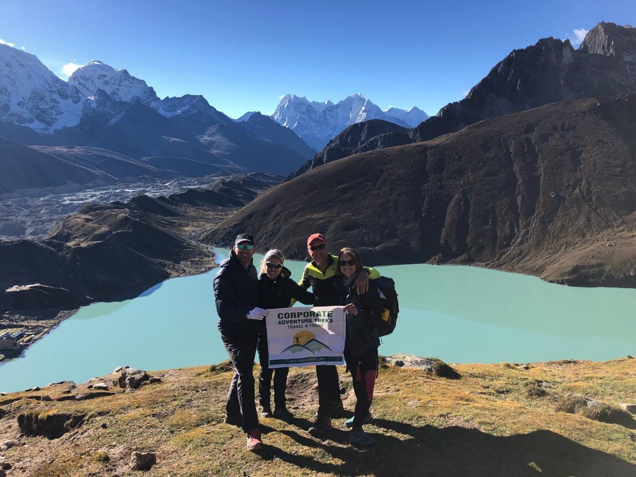 Gokyo Lake with Everest Base Camp